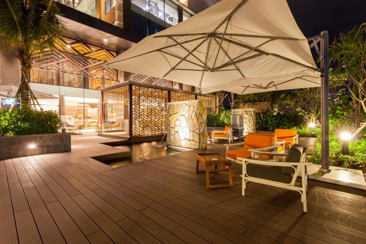 Hotel Crowne Plaza Vientiane By Ihg Exterior foto