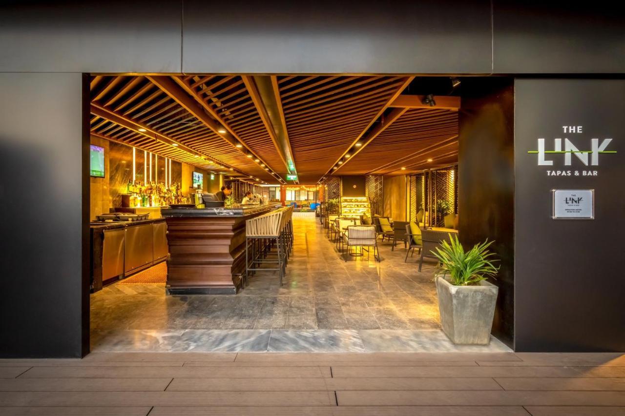 Hotel Crowne Plaza Vientiane By Ihg Exterior foto